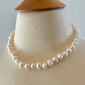 Pearl Necklace Freshwater White pearl Necklace 18 Inch Pearl Hand Knotted Silk